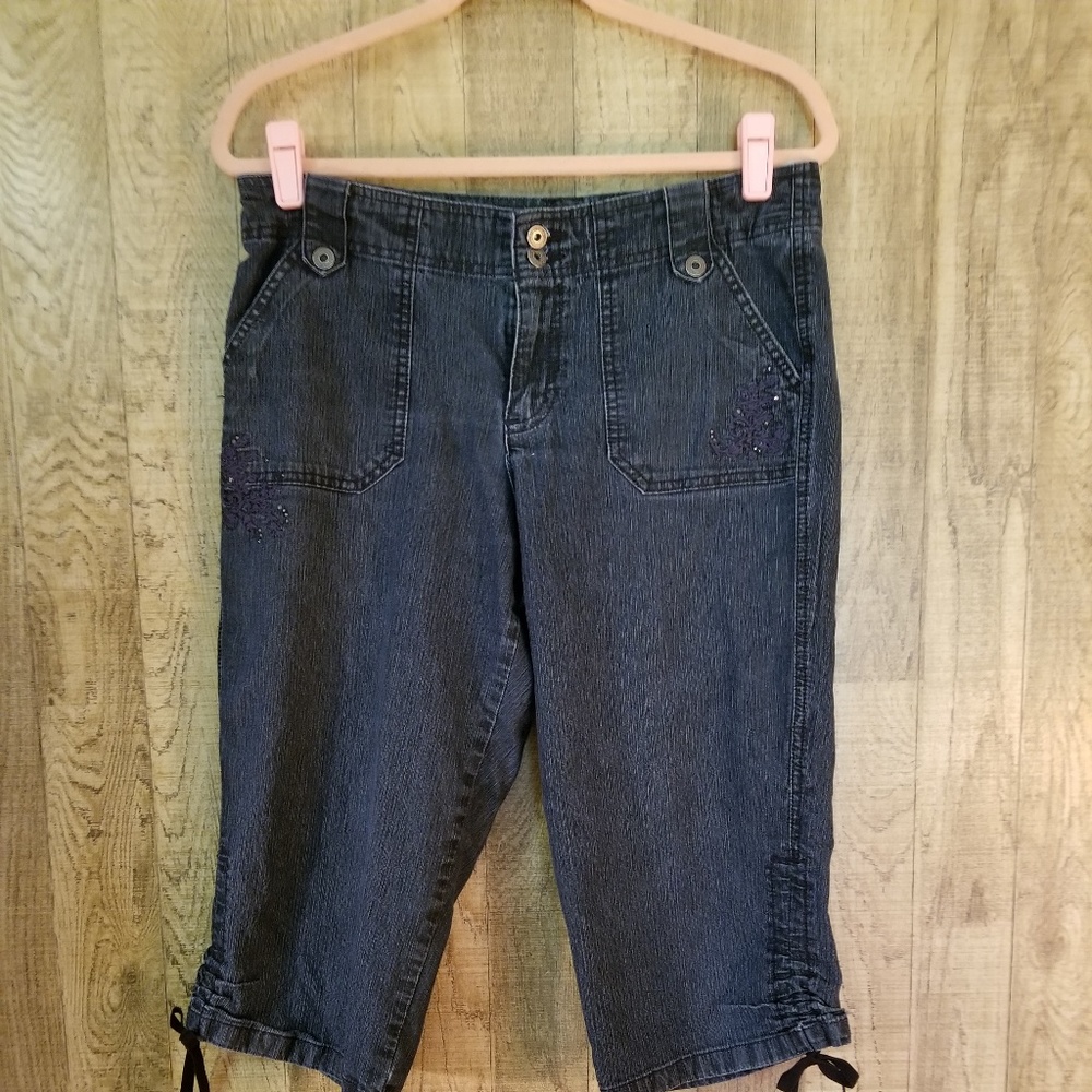 Gloria Vanderbilt Capri